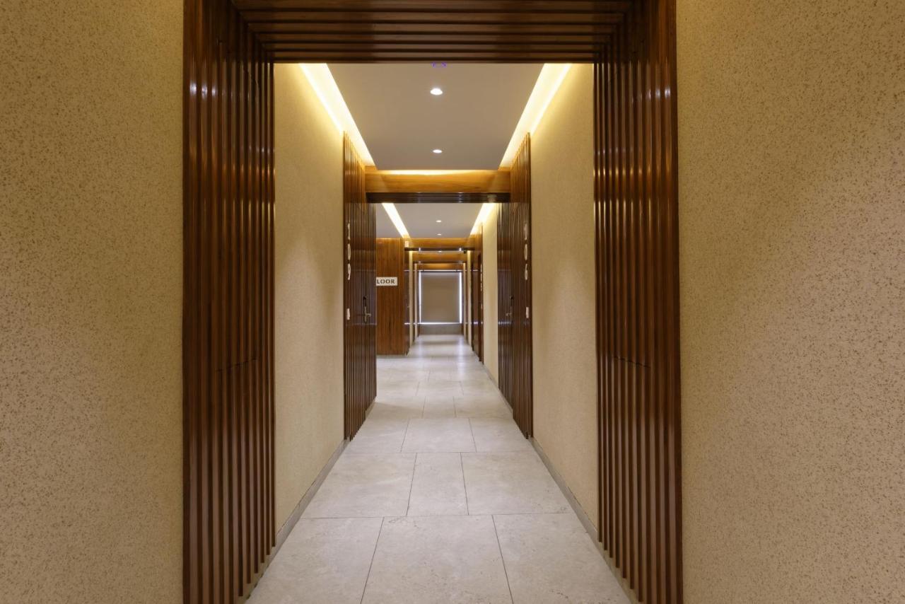 Hotel Flourish International Ahmedabad Luaran gambar